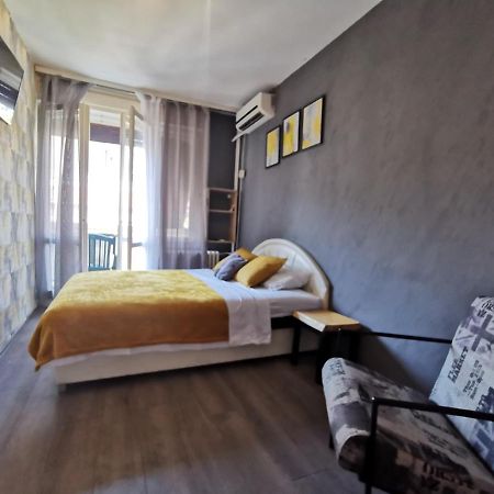 Apartment Hyde Belgrado Buitenkant foto