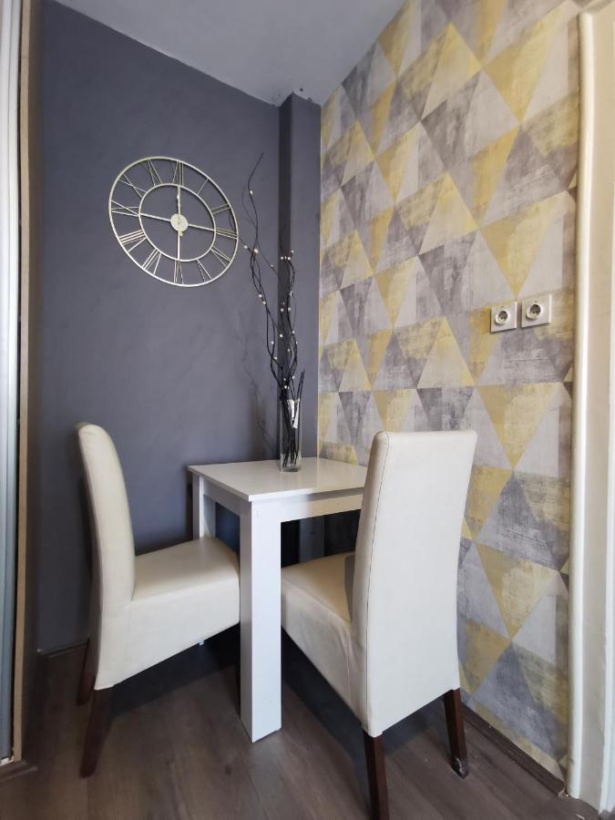 Apartment Hyde Belgrado Buitenkant foto